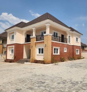 5 Bedroom Fully Detached Duplex with BQ